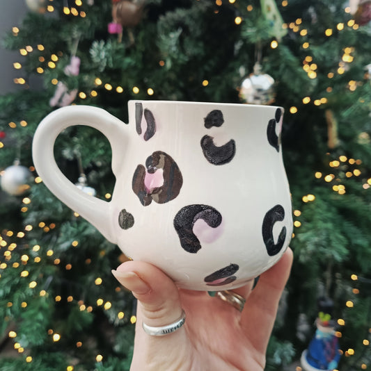Pink Leopard Bulgy Mug