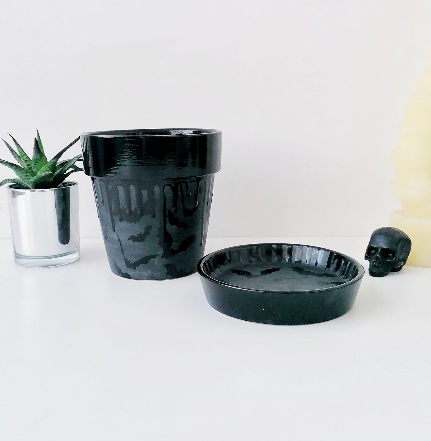 Matte Black Bats Plant Pot (Ready to ship)
