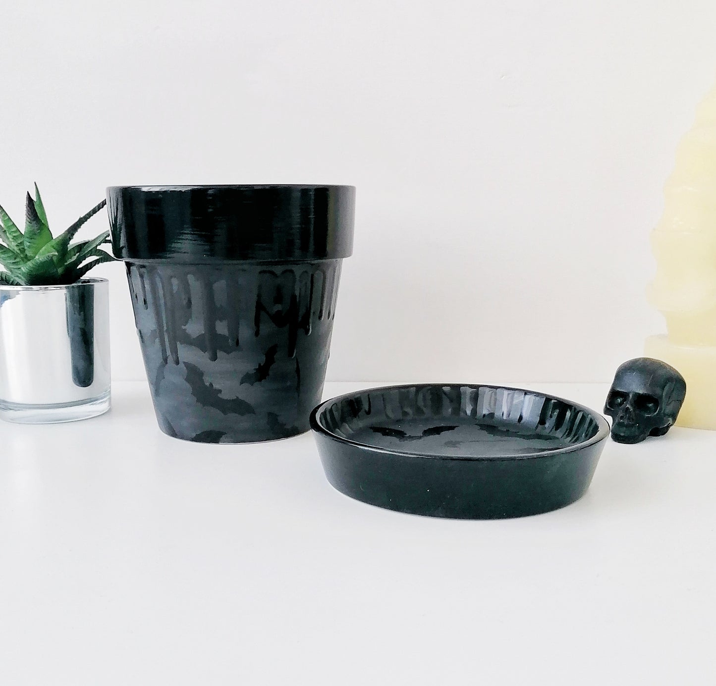 Matte Black Bats Plant Pot (Ready to ship)