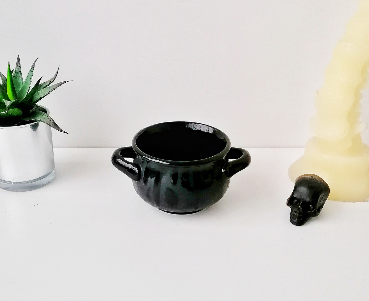 Matte Black Bat Small Cauldron (Ready to ship)