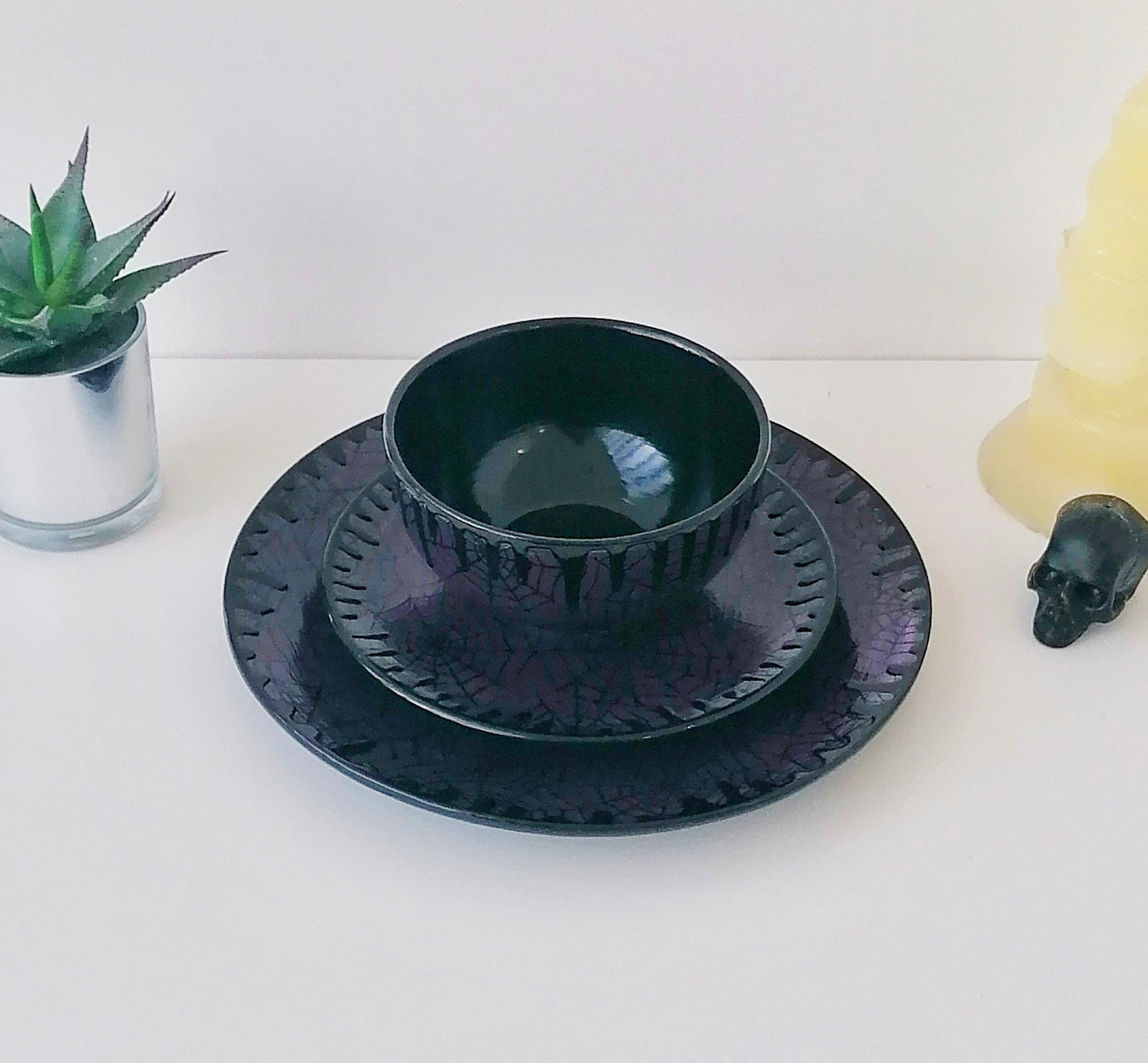 Purple Web Dinner Set