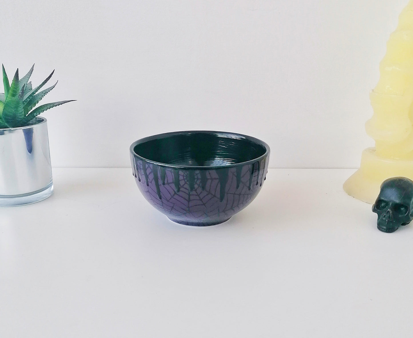 Purple Web Dinner Set