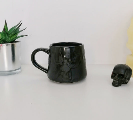 Matte Black Skull Stumpy Mug