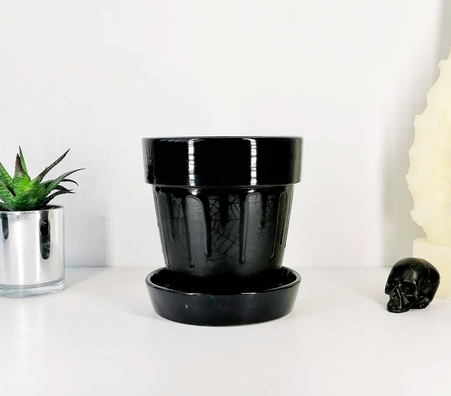 Matte Black Web Plant Pot (Ready to ship)