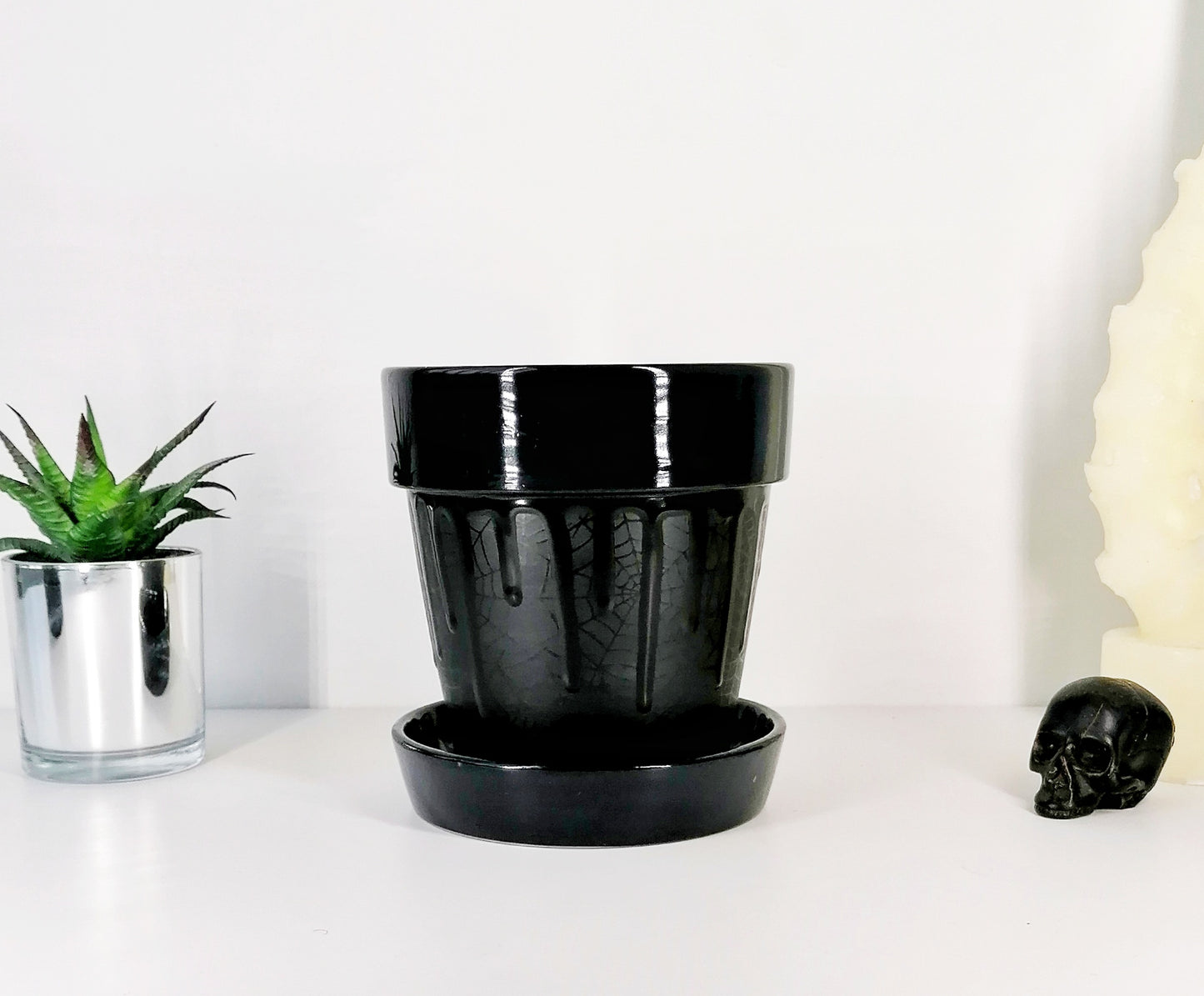 Matte Black Web Plant Pot (Ready to ship)